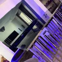 میز بار تمام استیل لاکچری به همراه آینه و صندلی|مبلمان خانگی و میز عسلی|تهران, سعادتآباد|دیوار