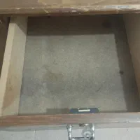 کمد چوبی چرخ دار|کتابخانه، شلف، قفسه‌های دیواری|اهواز, کوی مهدیس|دیوار