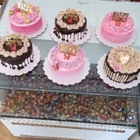 شیرینی عمده دانمارکی وکیک فنجانی و دیگر شیرینی ها|خوردنی و آشامیدنی|شیراز, پودنک|دیوار