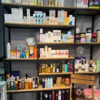 فروشنده حرفه ای لوازم آرایشی و بهداشتی|استخدام خدمات فروشگاه و رستوران|اهواز, گلستان|دیوار