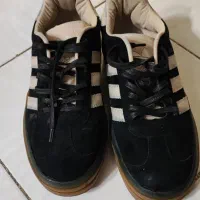 کتونی آدیداس سه خط