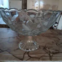 ظروف شیشه ایی