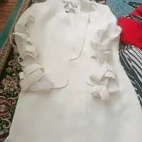 کت رنگ سفید و قرمز دو تیکه.و کت دامن|لباس|صدرا-فارس, فاز ۱|دیوار