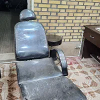 دکوراسیون و میز و صندلی آرایشگاه|آرایشگاه و سالن‌های زیبایی|بادرود, |دیوار