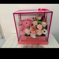 باکس گل و عروسک