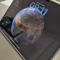 آیپد پرو (۱۳ اینچ) ۲۰۲۵ M5 همراه با قلم