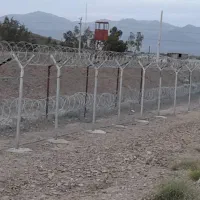 نصب توری و سیم خاردار|خدمات پیشه و مهارت|ری, بازار آهن|دیوار