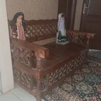 نیمکت سنتی و عسلی چوبی