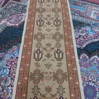 گلیم فرش یکی چهارمتره وبعدی سه ونیم عرض ۷۰