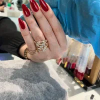 استخدام دستیار ناخنکار VIP