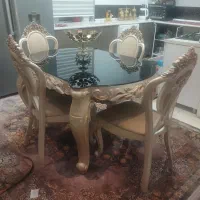 میز و صندلی ناهار‌خوری