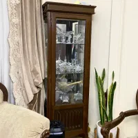 بوفه و تابلو