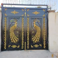 نقاشی درب و پنجره ساختمانی