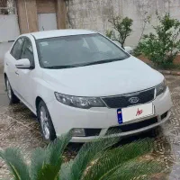 کیا سراتو قیمت کمتر از دیوار