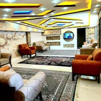 اجاره ویلا در باغ بادران باغ بهادران باغبادران|اجارهٔ کوتاه‌مدت ویلا و باغ|اصفهان, باغ دریاچه|دیوار
