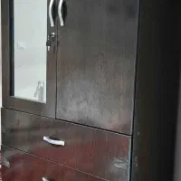 تخت وکمد جوان|تخت و سرویس خواب|صدرا-فارس, فاز ۱|دیوار