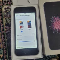 ایفون SE