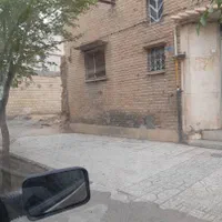 خانه ۲۰۰ متری ۴ خوابه بر خیابان قدس، عدم معاوضه|فروش خانه و ویلا|نجف‌آباد, قدس|دیوار