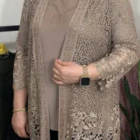 دوتیکه مجلسی|لباس|میانه, |دیوار