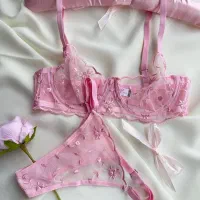 دنیای مد و اکسسوری امیزشی