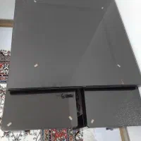 میز و ۴ عدد عسلی