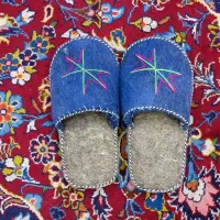 دمپایی نمدی