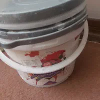 سطل رنگی حدود ۴۰ عدداست|ظروف نگهدارنده، پلاستیکی، یکبارمصرف|یزد, |دیوار