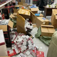 مرکز اسپیکر و جانبی عمده