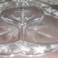 دیس آجیل خوری سه محفظه که روی خود دیس طراحی شده|صنایع دستی و سایر لوازم تزئینی|اصفهان, طاحونه|دیوار
