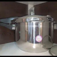 زودپز ۹.۵ لیتر Maier