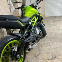 بنلی دو سیلندر ۳۰۰