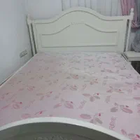 تخت دونفربا تشک درحد نو