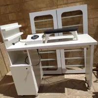 میز و استند  لاک ناخن کار