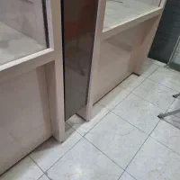 فروش سه فقره ویترین برند پاک چوب بندر دیر