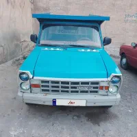 نیسان وانت 82