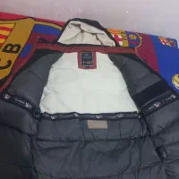 کاپشن|لباس|رشت, فلسطین|دیوار