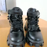 بوت بچه گانه