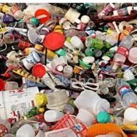 خرید ضعایات اهن چدن کارتن پلاستیک درب منزل|عمدهفروشی|میناب, |دیوار