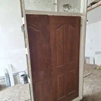 چهار چوب فلزی به عرض ۱/۳۵ وبه ارتفاع ۲/۷۵
