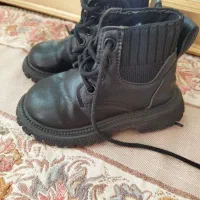 کتونی و بوت خارجی