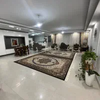 فروش یک طبقه واحد مسکونی به متراژ ۱۳۵ متر