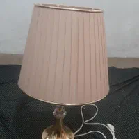 آباژور و میز خاطره