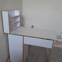 میزصندلی ناخن کاری