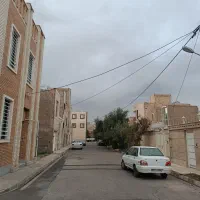 زمین 160 متری با سند تک برگ در خیابان قائم