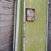 درب حیاط سه لنگه