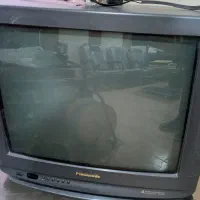 گیرنده دیجیتال به همراه تلویزیون