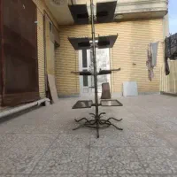 زیر گلدان فلزی