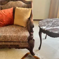 مبلمان و میزناهارخوری مانلی در حد نو