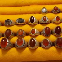 ۴۲ عدد انگشتر های فاخر