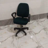 یه صندلی سالم